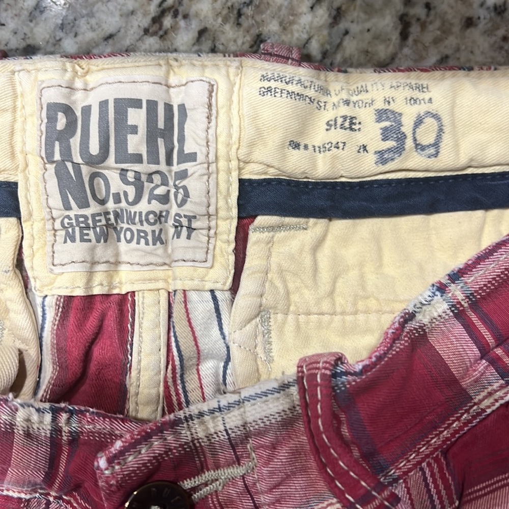 Ruehl shorts - Picture 2 of 2